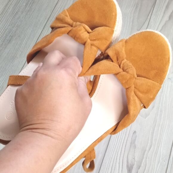 (63-3863) Rilista Wedges Sz 6 - Picture 7 of 11